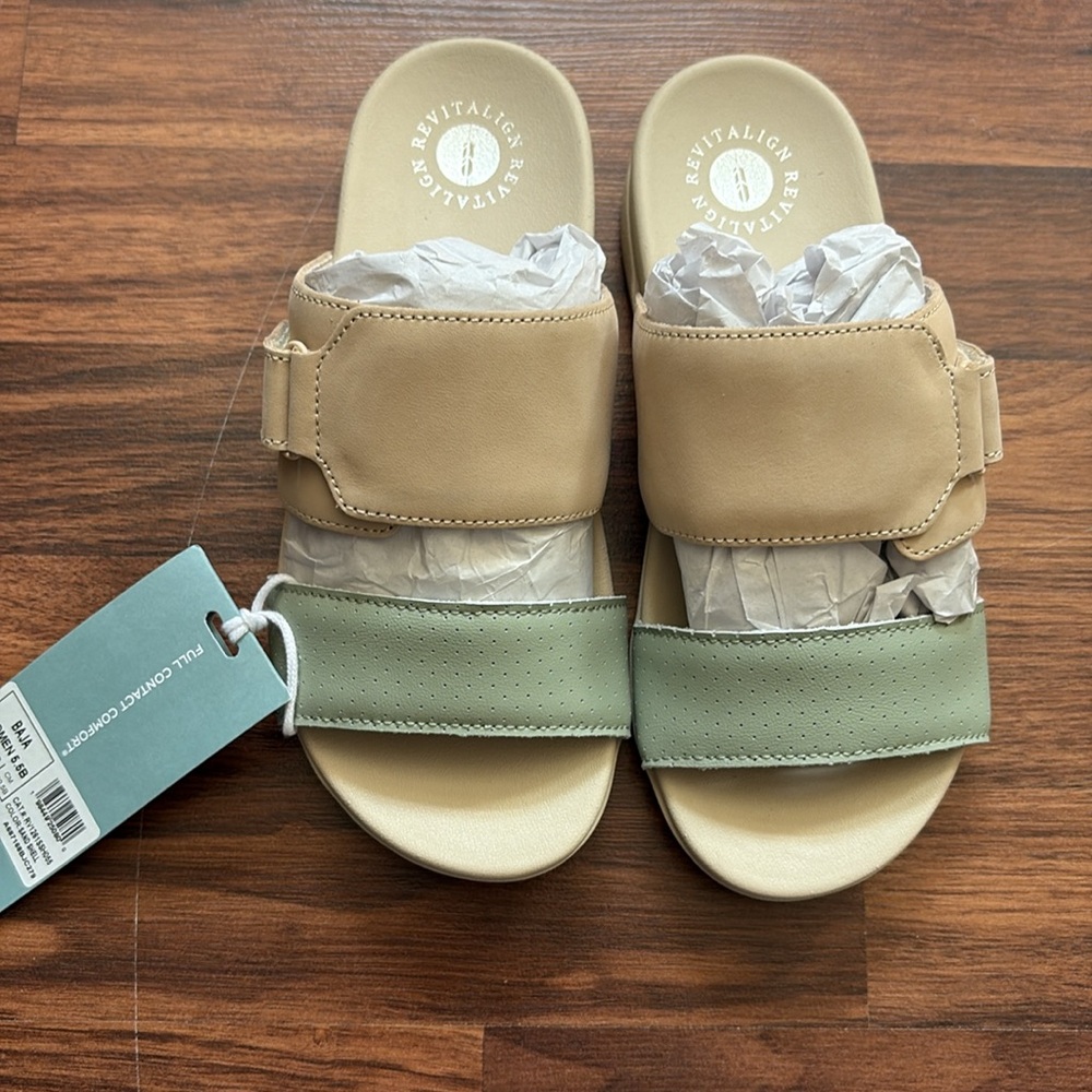 NWT Baja Slides by Waco Shoe Company, Beige and Sage